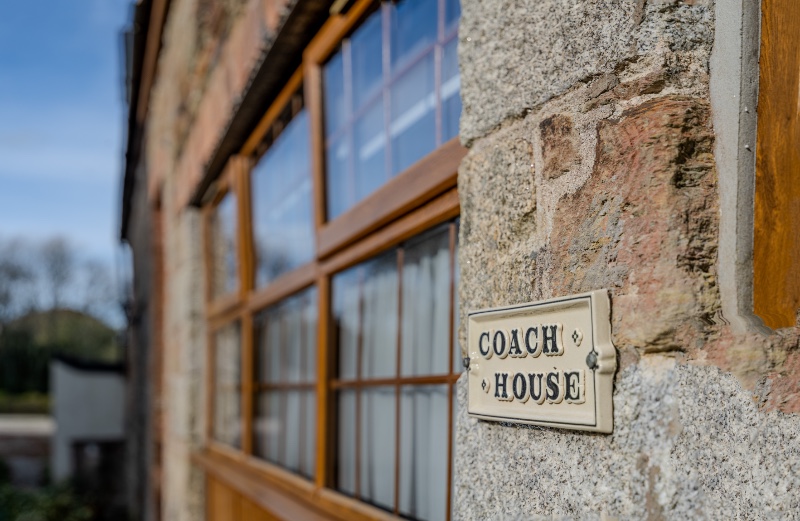 coach house holiday cottage