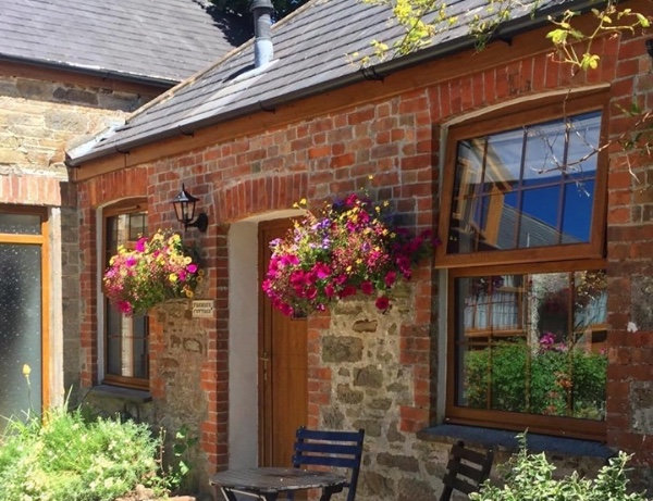 farrier cottage exterior
