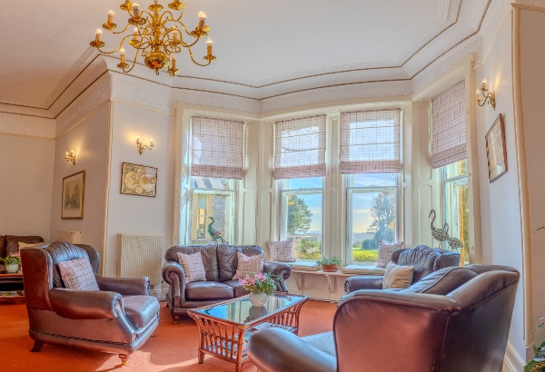 penmorvah manor hotel front door